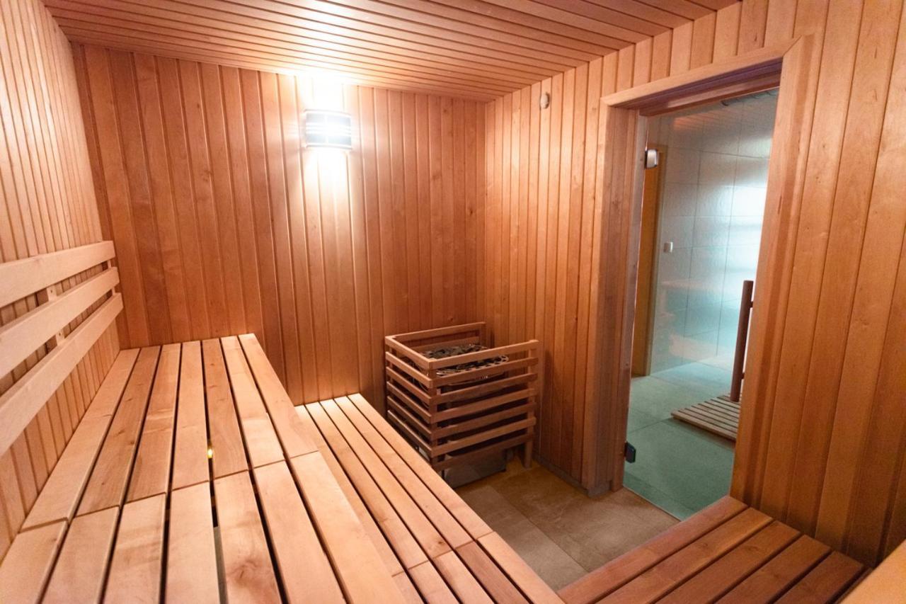 Hotel Edvard Frenštát pod Radhoštěm Extérieur photo